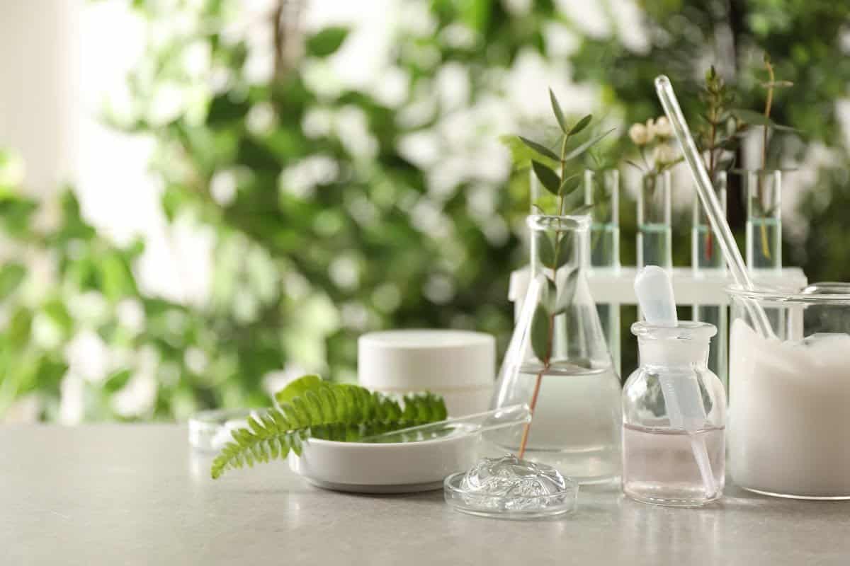 Must-Have Supplies to Create Natural Skincare Products
