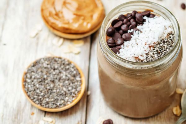 Peanut Butter Overnight Oats Recipe (for Sensitive Skin)